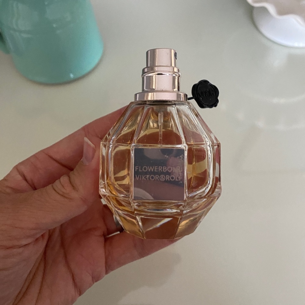 Viktor Rolf Flowerbomb Perfume 1.7 oz